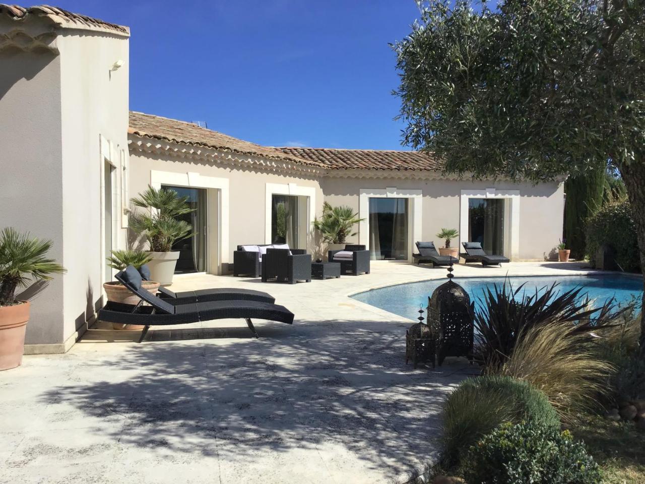 Maison D'Hotes "Les Vignes" Châteauneuf-du-Pape Exterior foto