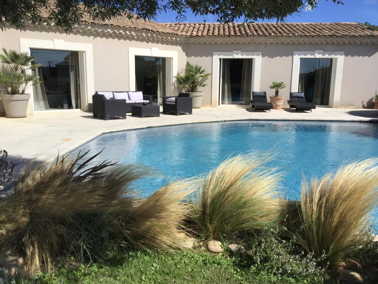 Maison D'Hotes "Les Vignes" Châteauneuf-du-Pape Exterior foto